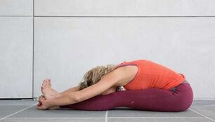 ejercicios de yoga para adelgazar vientre